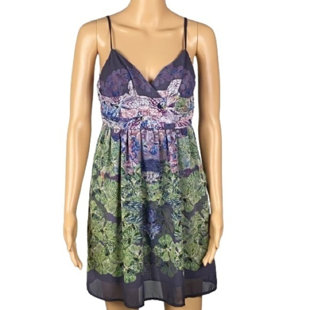 STARING AT STARS/ANTHROPOLOGIE Batik inspired, pleated sundress. Size 4. EUC